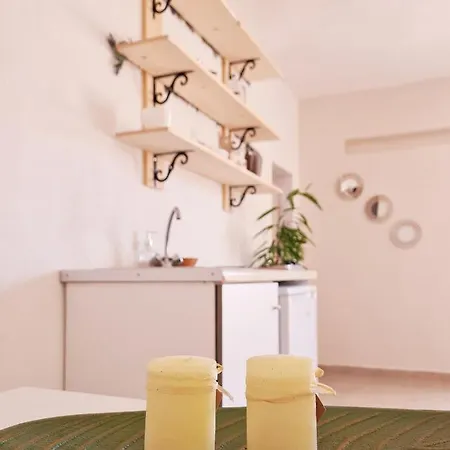 Kalamuria דירה *